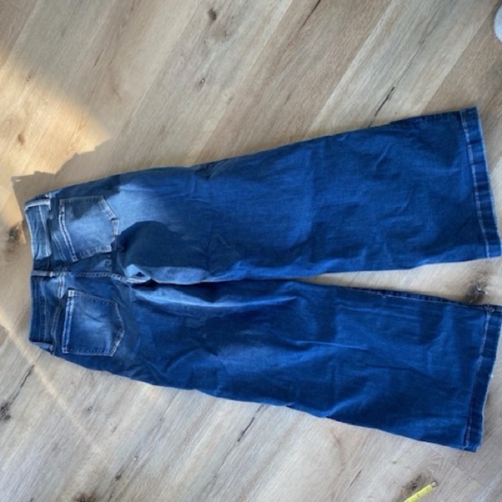 Vervet mid rise wide leg Jean 29